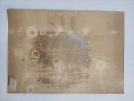 Particle Tracks from Cloud Chambers